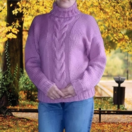 Свитер ручной работы