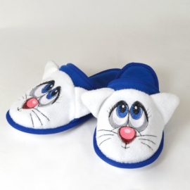 Детские тапочки с вышивкой