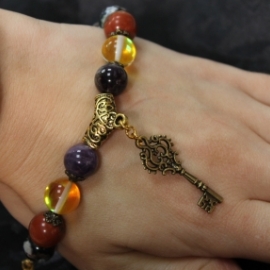 "Золотой ключик" браслет из агата, опала, аметиста и яшмы