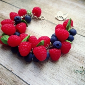 Браслет "Ягодное наслаждение"
