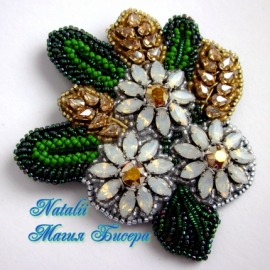 Брошь "Ромашки"