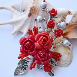 Брошь в технике авторского плетения