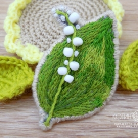 Брошь Ландыш