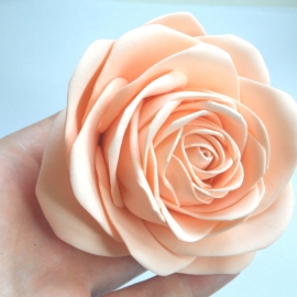 Резинка для волос Роза из фоамирана