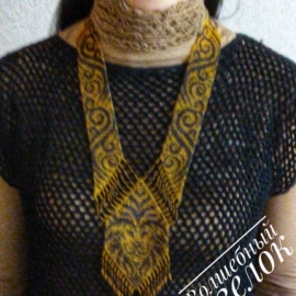 Колье Гердан "Лев" из бисера плетеное