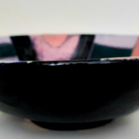 Расписная глубокая тарелка