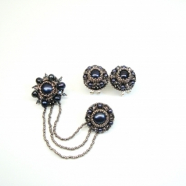 Двойная брошь и серьги Черный жемчуг и Сваровски