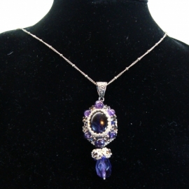 Серебряный кулон из бисера с аметистом и Сваровски