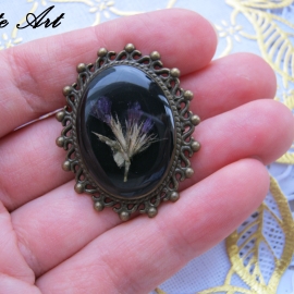 Брошь овальная