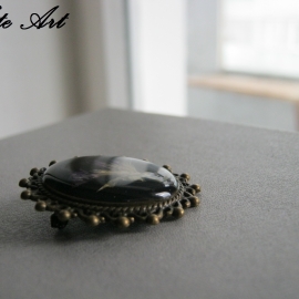 Брошь овальная