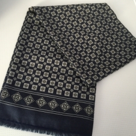 Кашне Домино