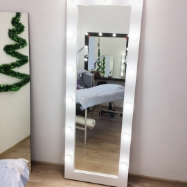 Гримерное зеркало