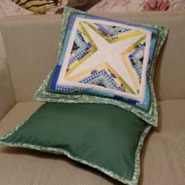 Комплект декоративных диванных подушек "Весна"