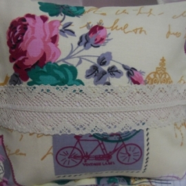 Подушки декоративные