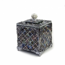 Шкатулка перламутровая