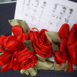 Музыка в розах.