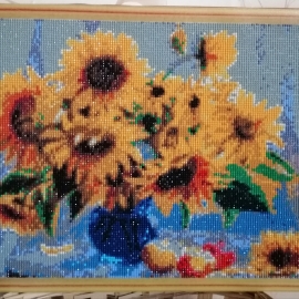 Картина "Подсолнухи и яблоки"