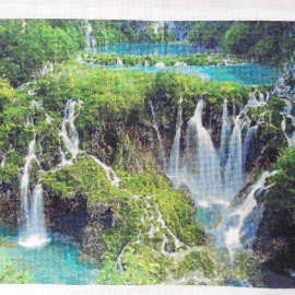 Вышитая картина "Плитвицкие водопады"