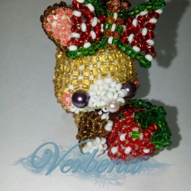 Брелок "Заяц с клубникой"