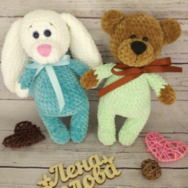 Плюшевые вязаные игрушки (зайчик и мишка)