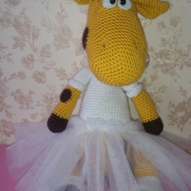 Жирафа-девочка