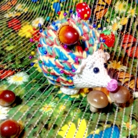 Ежик-игольница