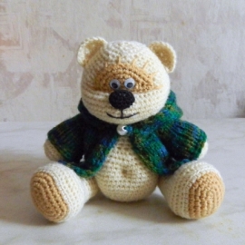 Мишка  в курточке