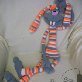 Кекс- чумачечий заяц