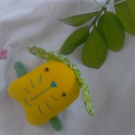 Зайка-брелок