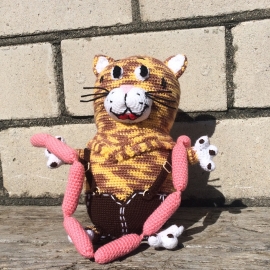 Вязаная игрушка кот Василий