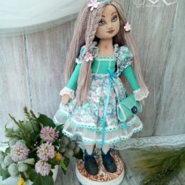 Маленькая Эля