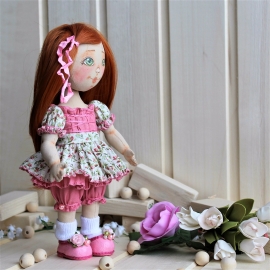 Куколка коллекционная текстильная Сонечка