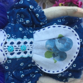 Куколка Черничка