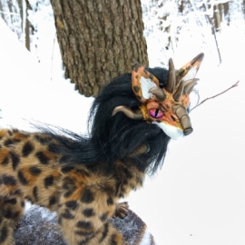 Каркасная игрушка. Парлог