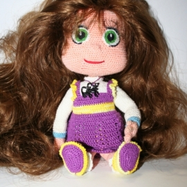 Вязаная куклена