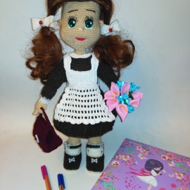 Вязаная кукла
