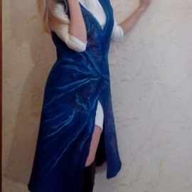 Валяный жилет-платье