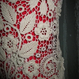 Платье кружевное