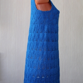 синее платье А-силуэта