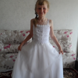 Нарядное платье для девочки