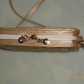 Сумочка через плечо и поясная-золотистая