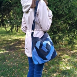 Косметичка джинсовая, лоскутное шитье. Крейзи.