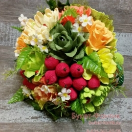 Сочная ягодка