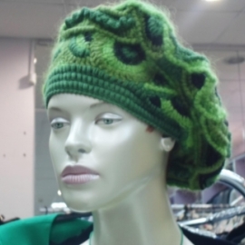 берет "изумрудные фантазии"