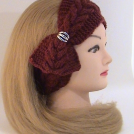 Повязка с украшением вязаная бордовая
