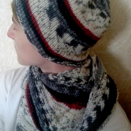 Комплект Шапка + Бактус Мотифф