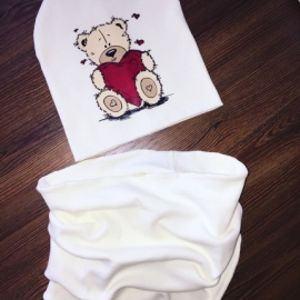 Шапочка с мишкой