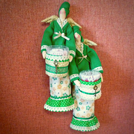 Хранительница ватных дисков и палочек