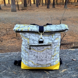 Серьги из дерева и фианита