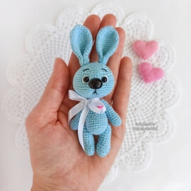 Зайка малютка с ❤